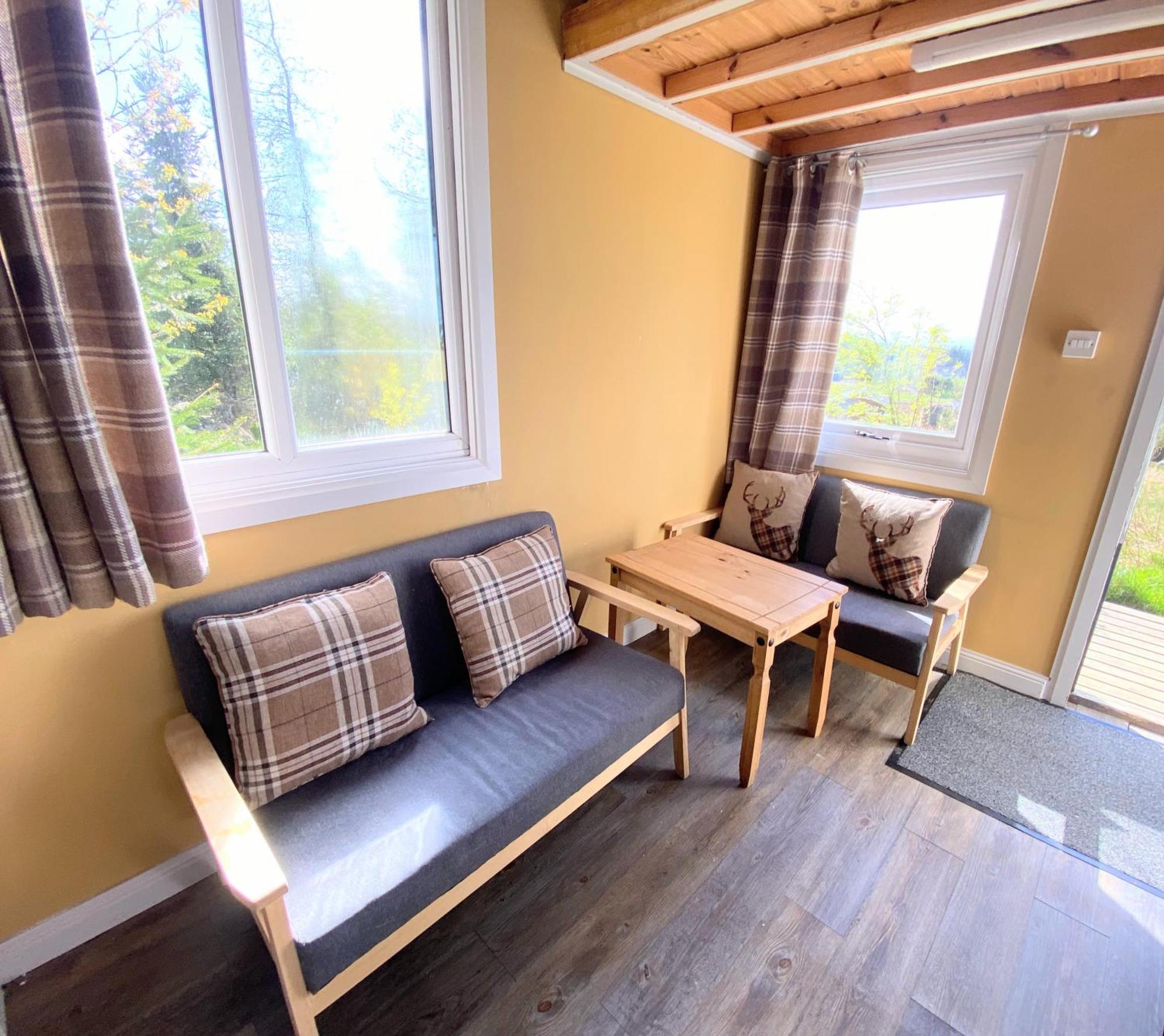 Blair Tiny House With Private Hot Tub - Fife - Loch Leven - Lomond Hills Villa Dunfermline Exterior photo