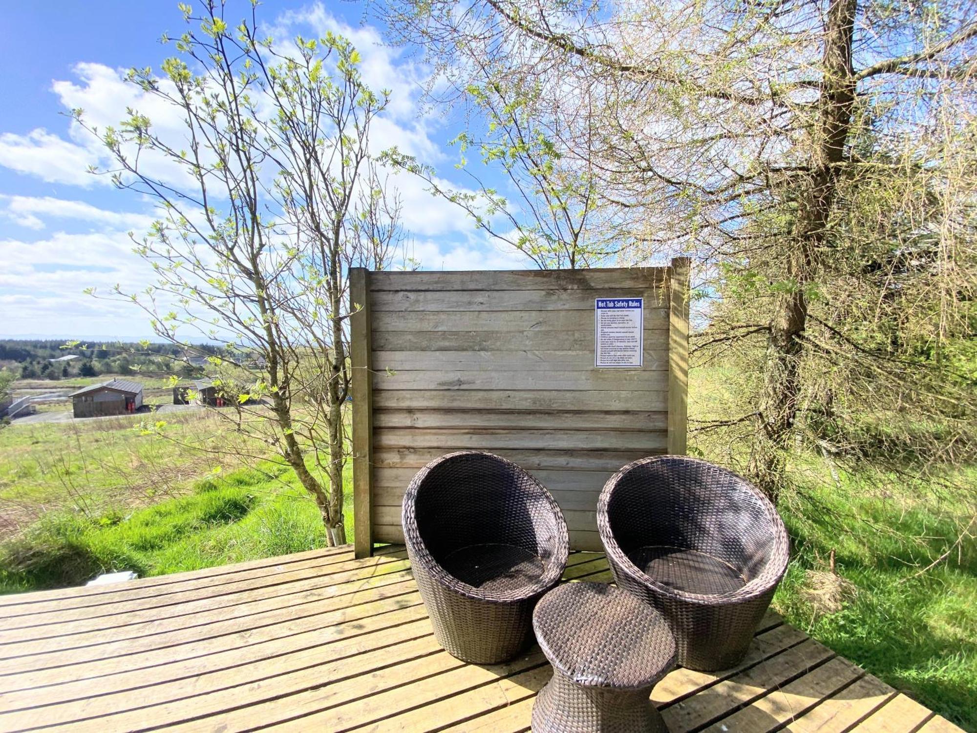 Blair Tiny House With Private Hot Tub - Fife - Loch Leven - Lomond Hills Villa Dunfermline Exterior photo